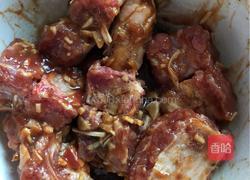 小胖胖的排骨芝士的做法图解1