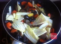 腊肠蔬菜煲的做法图解6