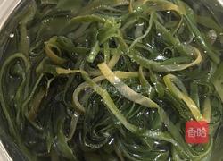 凉拌海带丝的做法图解1