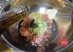 猪肉韭菜馅饺子的做法图解7