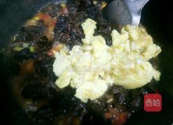 西红柿炒鸡蛋黑木耳的做法图解14
