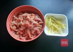 杏鲍菇炒肉丝的做法图解3