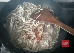 杏鲍菇炒肉丝的做法图解12