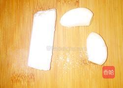茼蒿小豆腐的做法图解6