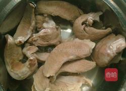 四神猪心汤的做法图解5