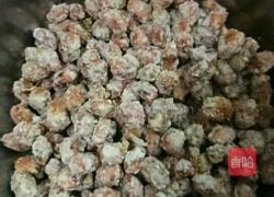甜花生米的做法图解3