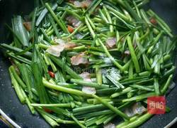 藜蒿炒腊肉的做法图解10