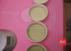  抹茶渐变慕斯的做法图解8