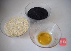 自制黑芝麻酱的做法图解1