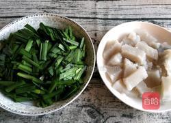 韭菜炒焖子的做法图解1