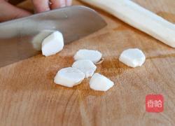 山药鸡蛋糕的做法图解3