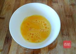 金针菇鸡蛋菠菜汤的做法图解3