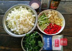 凉拌苤蓝的做法图解2