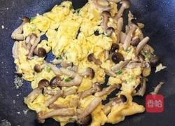 杏鲍菇炒蛋的做法图解6
