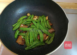 荷兰豆炒腊肉的做法图解6