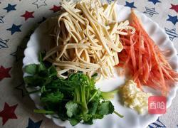 芝麻酱拌豆皮的做法图解2