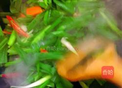 风鸭肉炒蒜苗的做法图解5