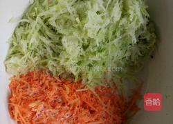 油炸萝卜丸子的做法图解2