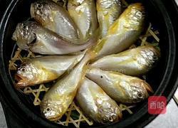 小黄鱼砂锅焗的做法图解4