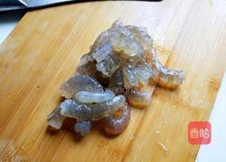 茄汁虾滑的做法图解1
