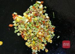 什锦炒饭的做法图解6