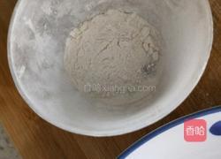 木耳小白菜肉的做法图解3
