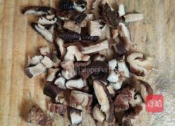 什锦炒饭的做法图解3