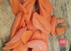 花菜炒肉的做法图解2