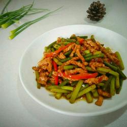 蒜苔肉丝的做法[图]