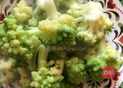 宝塔情人菜的做法图解3