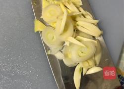 白菜炖笔管的做法图解3