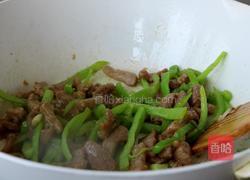 孜然青椒炒肉的做法图解11