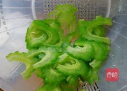 苦瓜创意摆盘的做法图解5