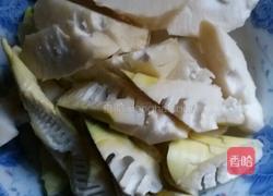 油焖竹笋的做法图解1