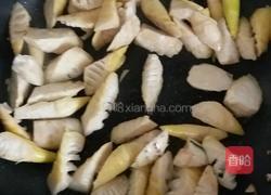 油焖竹笋的做法图解2