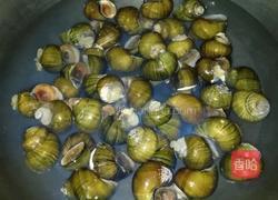 老干妈炒田螺的做法图解4