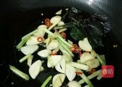 老干妈炒田螺的做法图解6