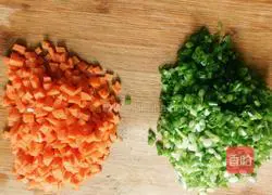 Illustration of how to make pastoral potato pancakes 3