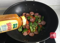 尖椒炒红肠的做法图解7