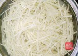 土豆丝炒韭菜的做法图解6