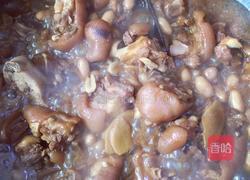 猪脚焖花生的做法图解7