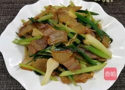 芹菜蒜苗炒腊肉的做法图解9