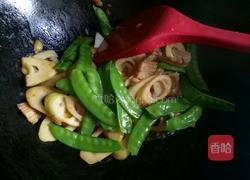 雷笋肉片炒荷兰豆的做法图解12
