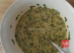 韭菜鸡蛋饼的做法图解3