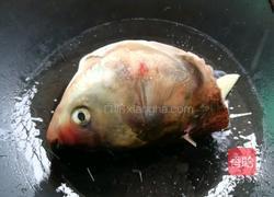 黄豆鱼头汤的做法图解4