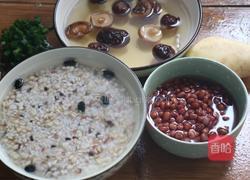 香煎土豆杂粮饭团的做法图解1