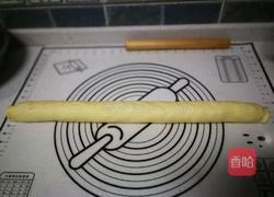 黑加仑椰蓉花环面包的做法图解12