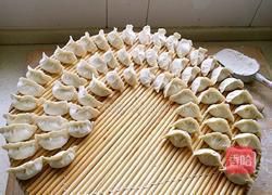 猪肉韭菜水饺的做法图解19