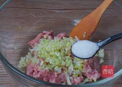 香菜丸子汤的做法图解4