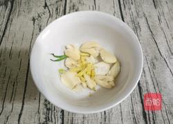 蒸构棒槌的做法图解6